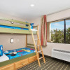 Отель Stanford Inn & Suites Anaheim, фото 32