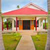 Отель Tonga Holiday Villa, фото 1