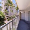 Отель Huge 2br/2ba Mins Away From Waikiki Beach by Domio, фото 15