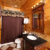 Отель Family Valley 6 Br cabin by RedAwning, фото 26