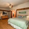 Отель The Great House At Stillwater Mountain Lodge 3 Bedrooms 2.5 Bathrooms, фото 7