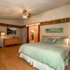 Отель The Great House At Stillwater Mountain Lodge 3 Bedrooms 2.5 Bathrooms, фото 7