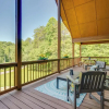Отель Beautiful Smoky Mountain Chalet With Game Room!, фото 4