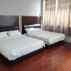 Отель Family Room in Kuching, With Ac and Wifi, фото 13
