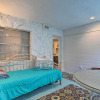 Отель Breezy Belleair Beach Condo - 12 Steps to Shore!, фото 6