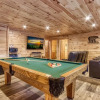 Отель Cub Path Lodge - Luxurious 5/5 With Theatre Room And Mountain Views! 5 Bedroom Cabin by RedAwning, фото 13