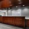 Отель Hampton Inn & Suites Baltimore Inner Harbor, фото 2