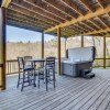 Отель Wooded Cabin: Mtn Views, Hot Tub & 2 Decks!, фото 13
