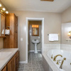 Отель Beautiful Adventure 3 Bedroom House, фото 8