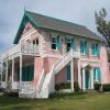 Отель Miss Ruby by Eleuthera Vacation Rentals в Гавернорз-Харборе