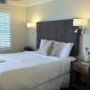 Отель Beach Bungalow Inn and Suites, фото 49