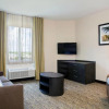 Отель Candlewood Suites Miami Exec Airport - Kendall, an IHG Hotel, фото 28