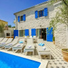 Отель Serene Holiday Home In Kruncici With Private Pool, фото 36