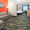 Отель La Quinta Inn & Suites by Wyndham Dallas - Las Colinas, фото 4