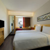 Отель ibis Gurgaon Golf Course Road Hotel, фото 6