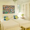 Отель 5 Br Beachfront Villa Discovery Bay Prj 1429, фото 24