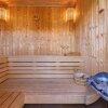Отель Chalet Capricorne -impeccable Ski in out Chalet With Sauna and Views, фото 18