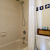 Отель Deluxe Condo Near Waikiki Beach - Free Parking by Koko Resort Vacation Rentals, фото 10