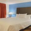 Отель SureStay Plus By Best Western Niagara Falls East, фото 5