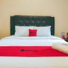 Отель RedDoorz Syariah near Lippo Plaza Sidoarjo, фото 8