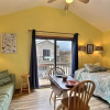 Отель 12 Beach Fantasy Studio Bedroom Condo by RedAwning, фото 10