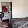 Отель Economy Lodge and Suites Lincoln, фото 3