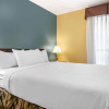 Отель Econo Lodge Inn & Suites, фото 6