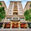 Отель Embassy Suites by Hilton Portland Downtown в Портленде