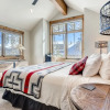 Отель Elite Ski In Chalet with Tenmile Views by RedAwning, фото 5
