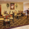 Отель Comfort Suites Airport, фото 6