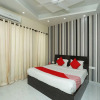 Отель OYO 26977 Royal Tulip, фото 4