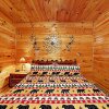 Отель New Listing 2 Luxe Mountain S, Sleeps 24 7 Bedroom Cabin, фото 32