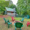 Отель Blue Ridge Getaway w/ Hot Tub & Seasonal View!, фото 14