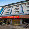 Отель OYO 4376 Imax Inn, фото 1