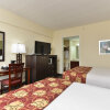 Отель SureStay Hotel by Best Western Virginia Beach Royal Clipper, фото 2