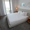 Отель Stunning Bay Views 2 Bed 2 Bath Residence @ Beachwalk, фото 5