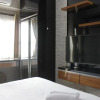 Отель Pleasant Studio Room at Mekarwangi Square Apartment Cibaduyut, фото 9