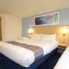 Отель Travelodge Wellingborough Rushden, фото 6