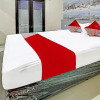 Отель OYO 91202 Family Guest House Syariah, фото 17