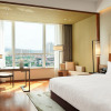 Отель HUALUXE Ningbo Harbor City, an IHG Hotel, фото 6