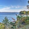 Отель Stunning South Hero Home on Lake Champlain w/ View, фото 14