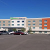 Отель Holiday Inn Express & Suites Tampa East - Ybor City, an IHG Hotel, фото 1