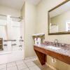 Отель Econo Lodge Inn And Suites Memphis Area, фото 8