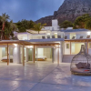 Отель Two Views Beach House, фото 1