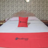 Отель RedDoorz near Tugu Naga Singkawang, фото 27