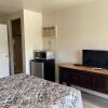 Отель Soledad Motel 8, фото 14