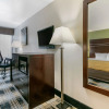 Отель Comfort Inn & Suites, фото 14