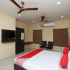 Отель OYO 28275 Archie Oasis, фото 15