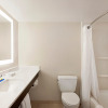 Отель Holiday Inn Express Sarasota East - I-75, an IHG Hotel, фото 7