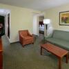 Отель Hampton Inn Raleigh / Town Of Wake Forest, фото 18